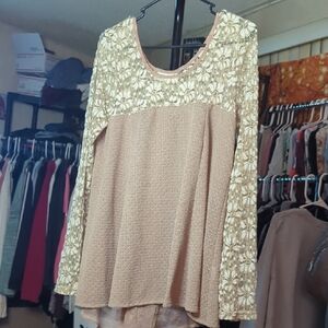 Altar'd State Floral Lace Blouse - Cream and Tan